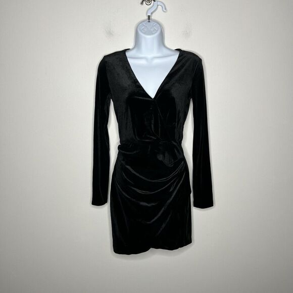Zara Womens Short Velvet Dress Size XS Black Long Sleeve V Neck Party Velour - Picture 3 of 16